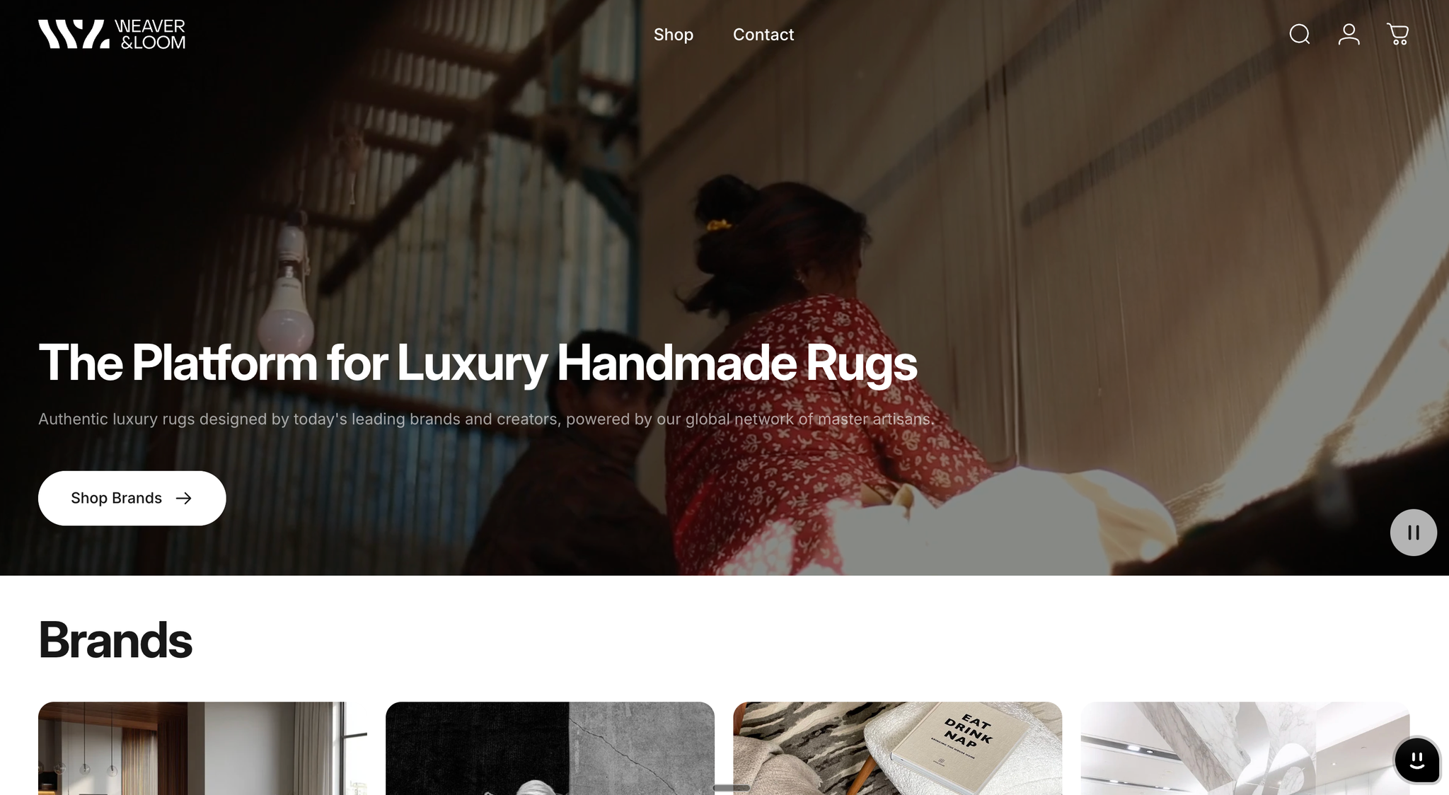 Angle chat widget on the Weaver & Loom storefront